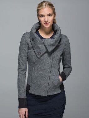 LULULEMON KARMACOLLECTED JACKET